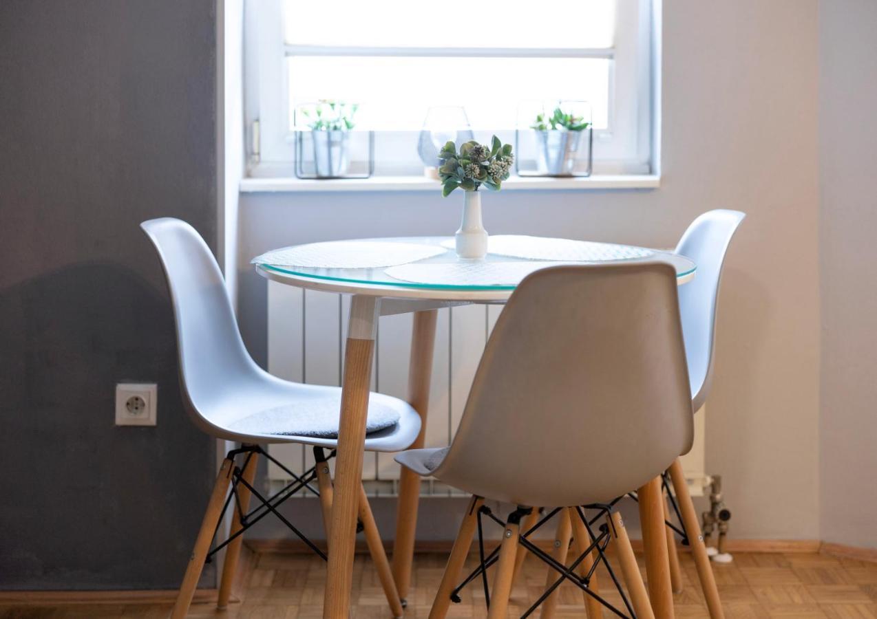 Apartment Teatar 투즐라 외부 사진